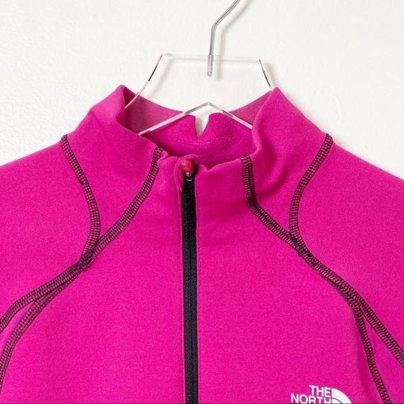 THE NORTH FACE Vapor Wick Pullover Fuchsia - Picture 4 of 8